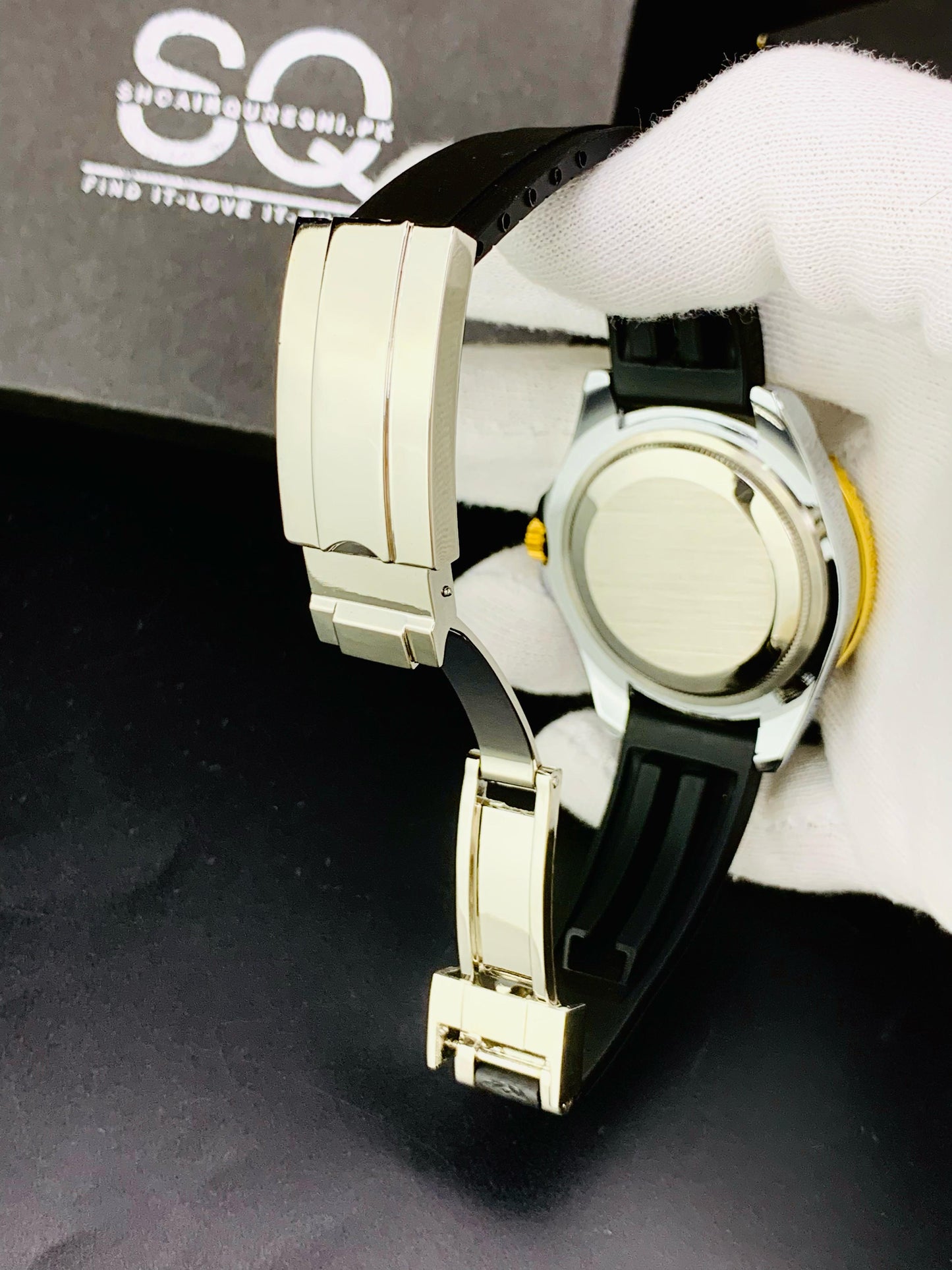 Bezel Rotating - Straps Model